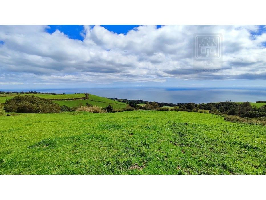 VENDA de TERRENO/PRÉDIO RÚSTICO - Freguesia de São Miguel, Vila Fra...