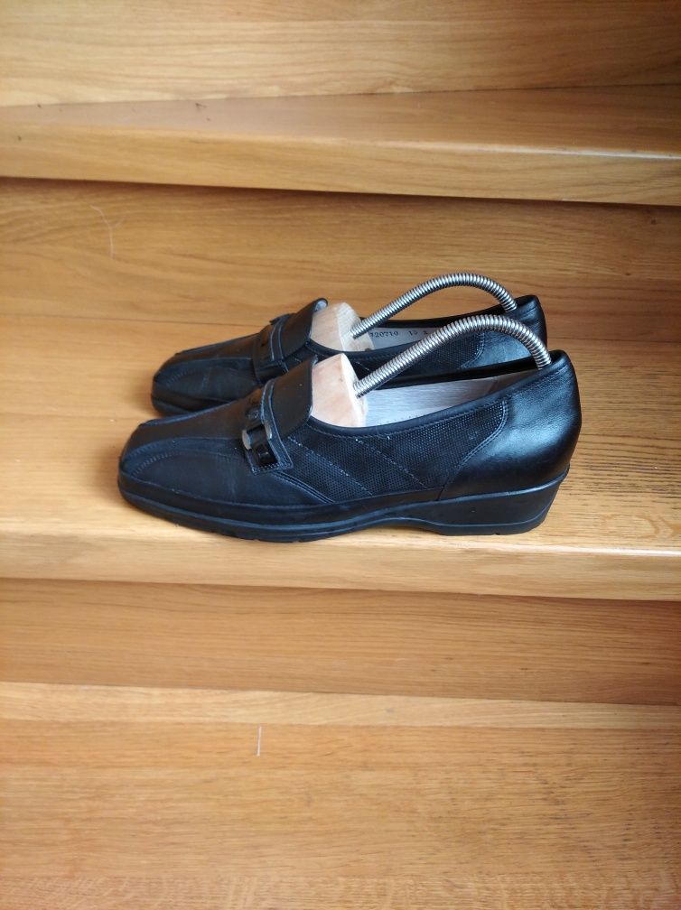 Кожаные,немецкие туфли  WALDLAUFER 42 размер