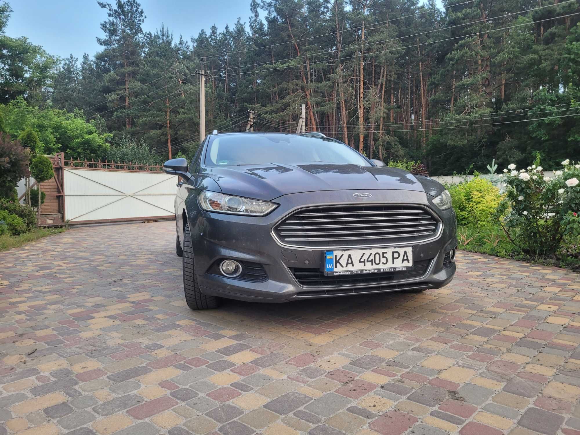 Автомобіль Форд Mondeo
