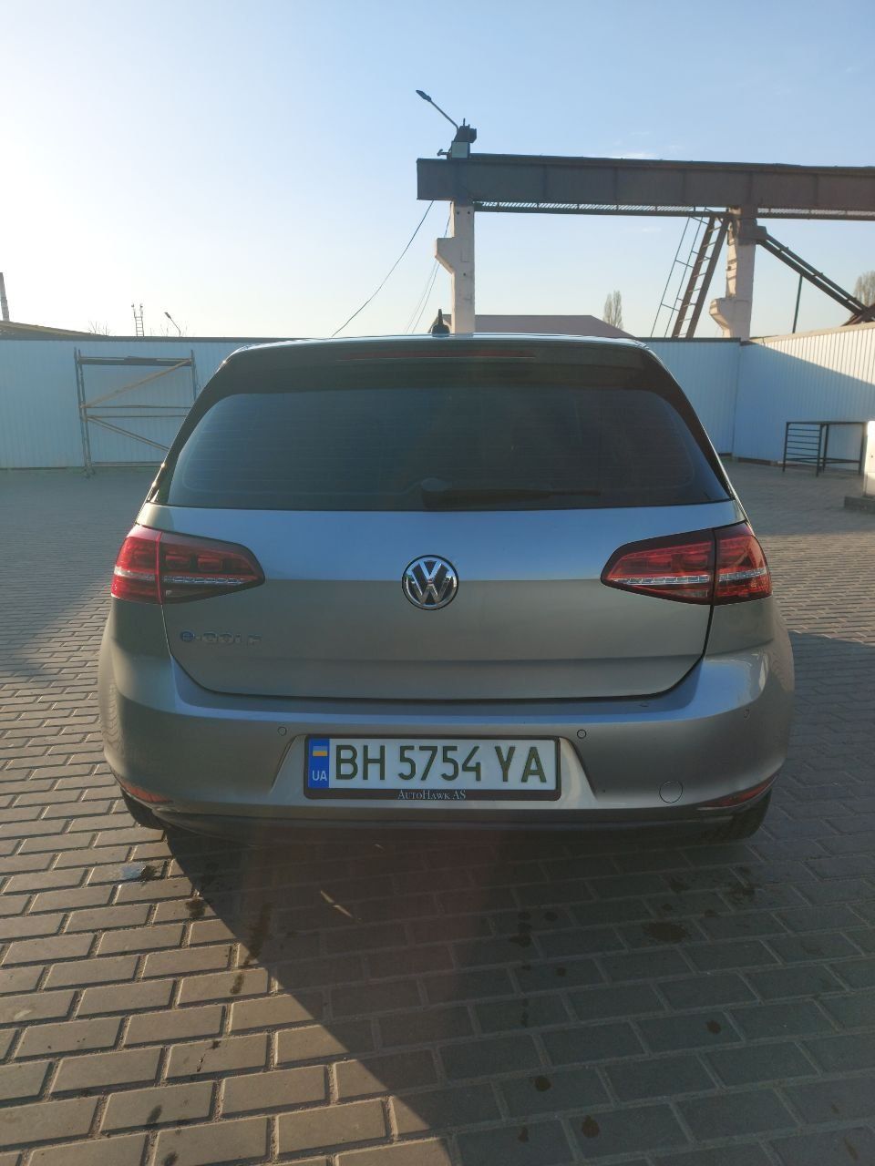 Volkswagen e-golf 2015 отличный городской вариант