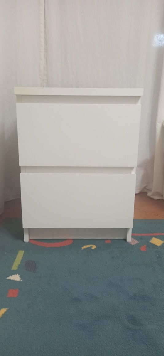 Mesinha de cabeceira IKEA (1uni)