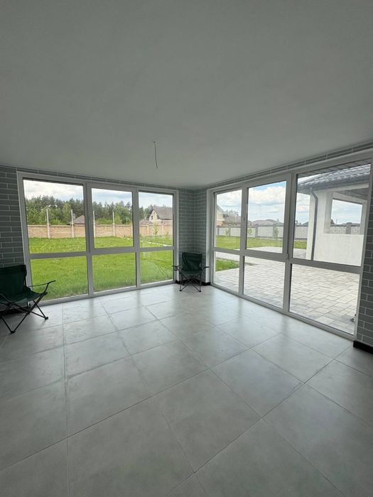 р Американкана на березі озера