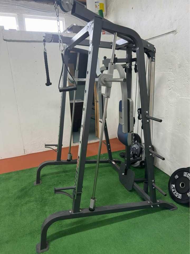 Máquina de musculação Smith Machine Cobra Moovyoo
