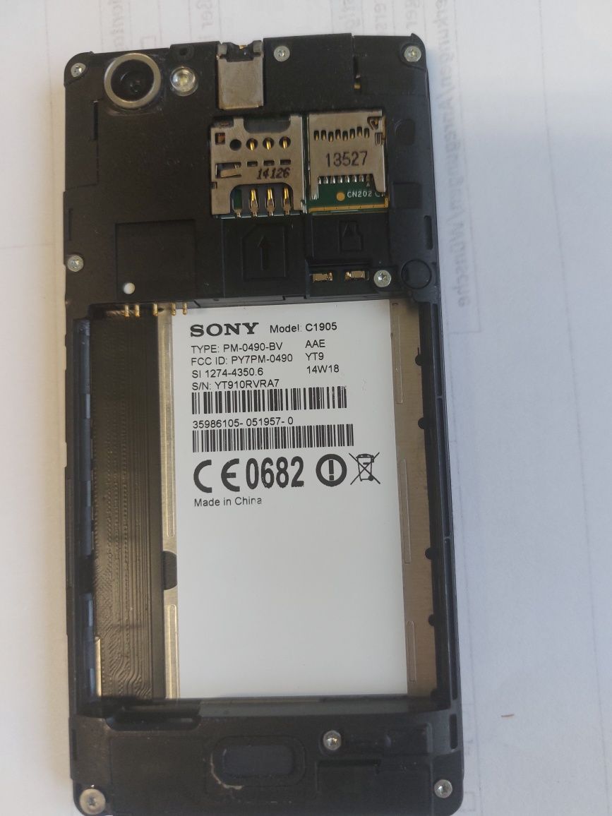 Używany telefon Sony Xperia M model C1905