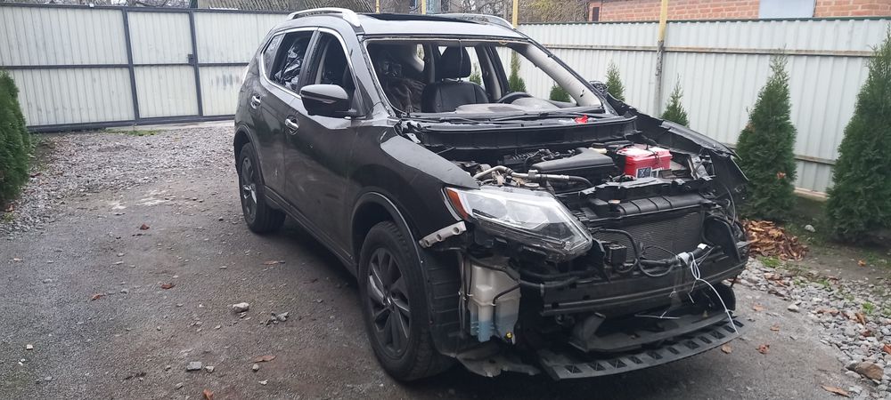 Нісан рог після обстрілу на ходу , максимальний