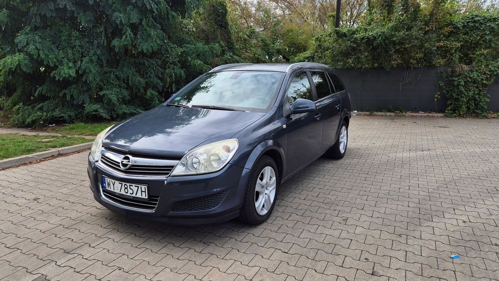 Opel Astra OPEL Astra H Combi 1.6, 116KM - 2009r.