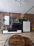 Komplet mebli do salonu, kanapa, stół z krzesłami, stoliki loft