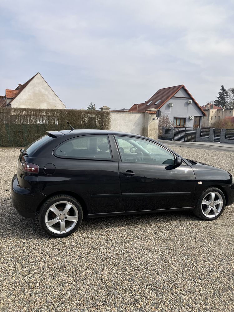 Seat ibiza Stan bdb navigacja klima  alusy