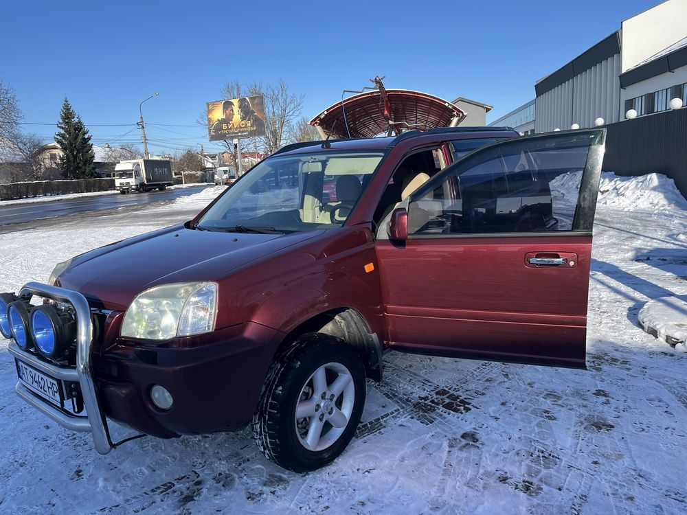 Nissan X-Trail в хорошому стані