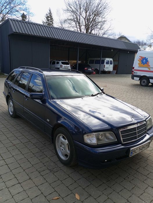 Продам Мерседес W 202 220cdi.