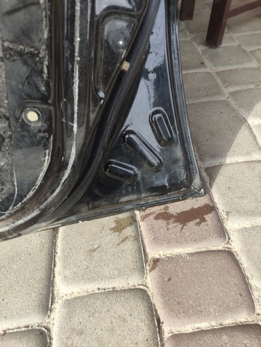 Продам праві передні ланос