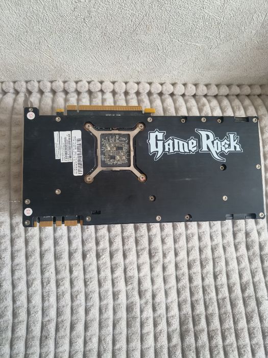 Nvidia GTX 1080Ti GameRock 11Gb Premium edition