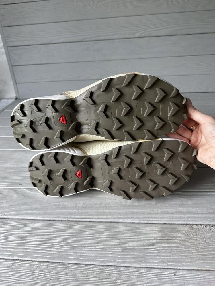 Сандалі Salomon Speedcross ( p 44, 45, 46 )