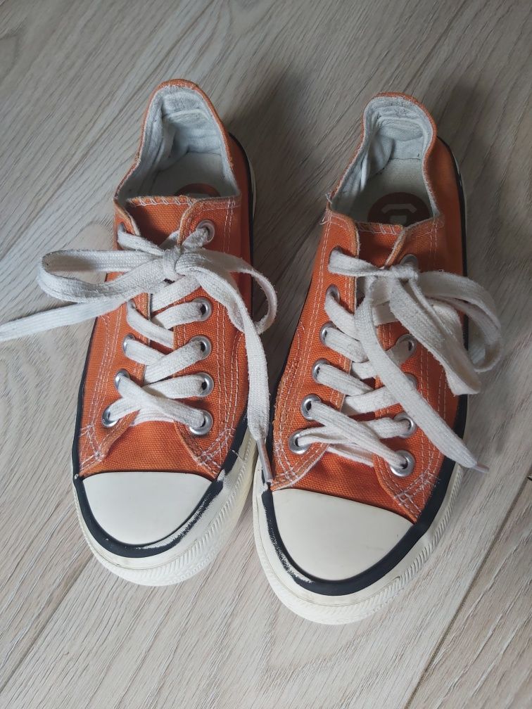 Trampki Cropp rozm. 37