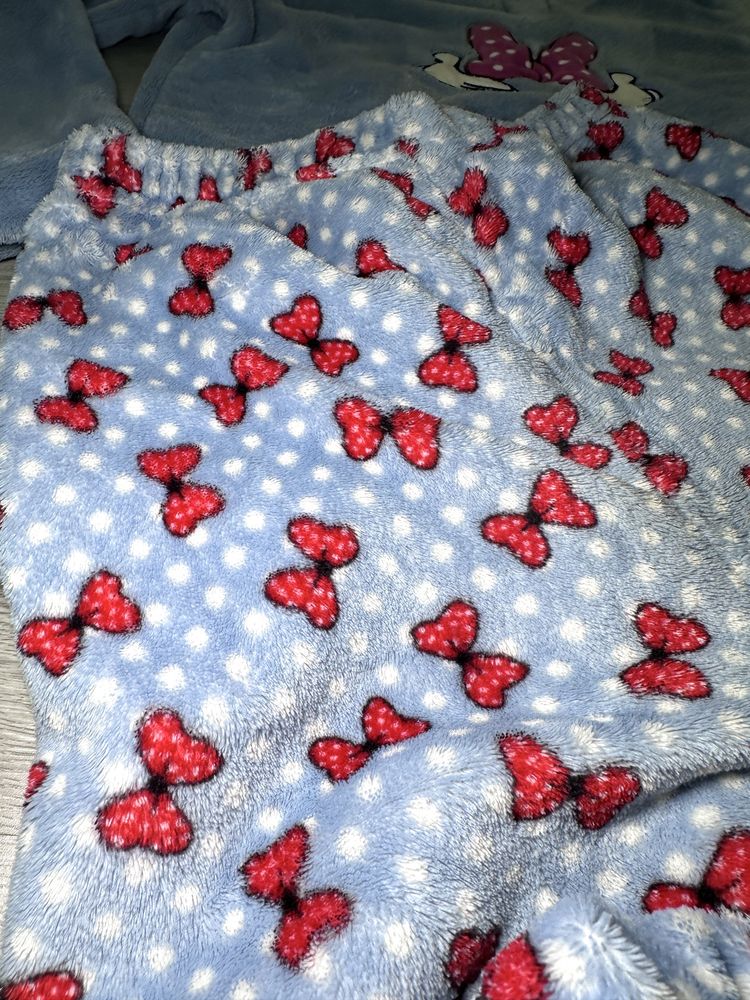 Pijama coralina - como novo