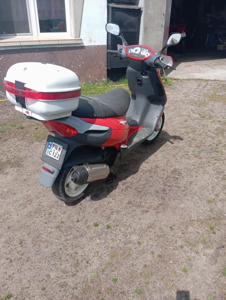 Skuter Piaggio skipper
