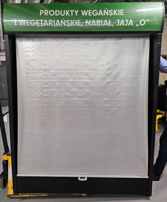 Regał chłodniczy/lodówka sklepowa z LED i tablicą kredową – FV