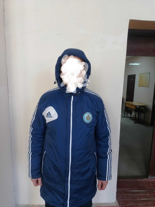 Все сезонна куртка Адідас
