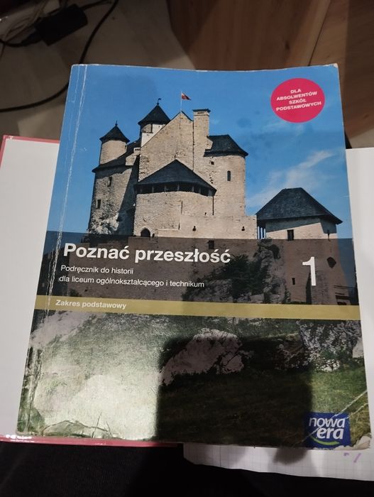 Podręcznik do historii "poznać przeszłość 1"