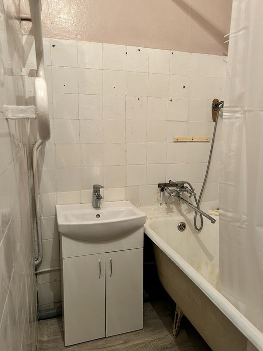 3-кімнатна р-н. Польова