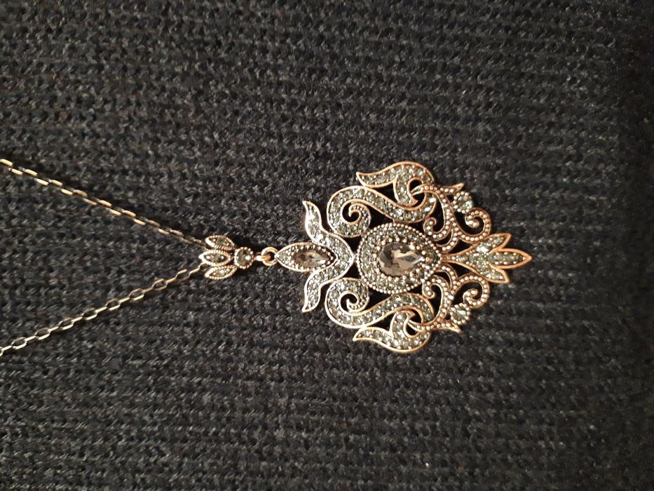 Elegante colar de estilo vintage - como NOVO!