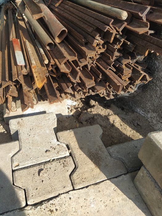 Teownik 30x30 sztangi 6m