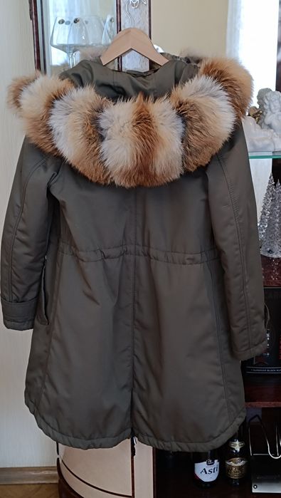 ПАРКА жіноча в ідеальному стані