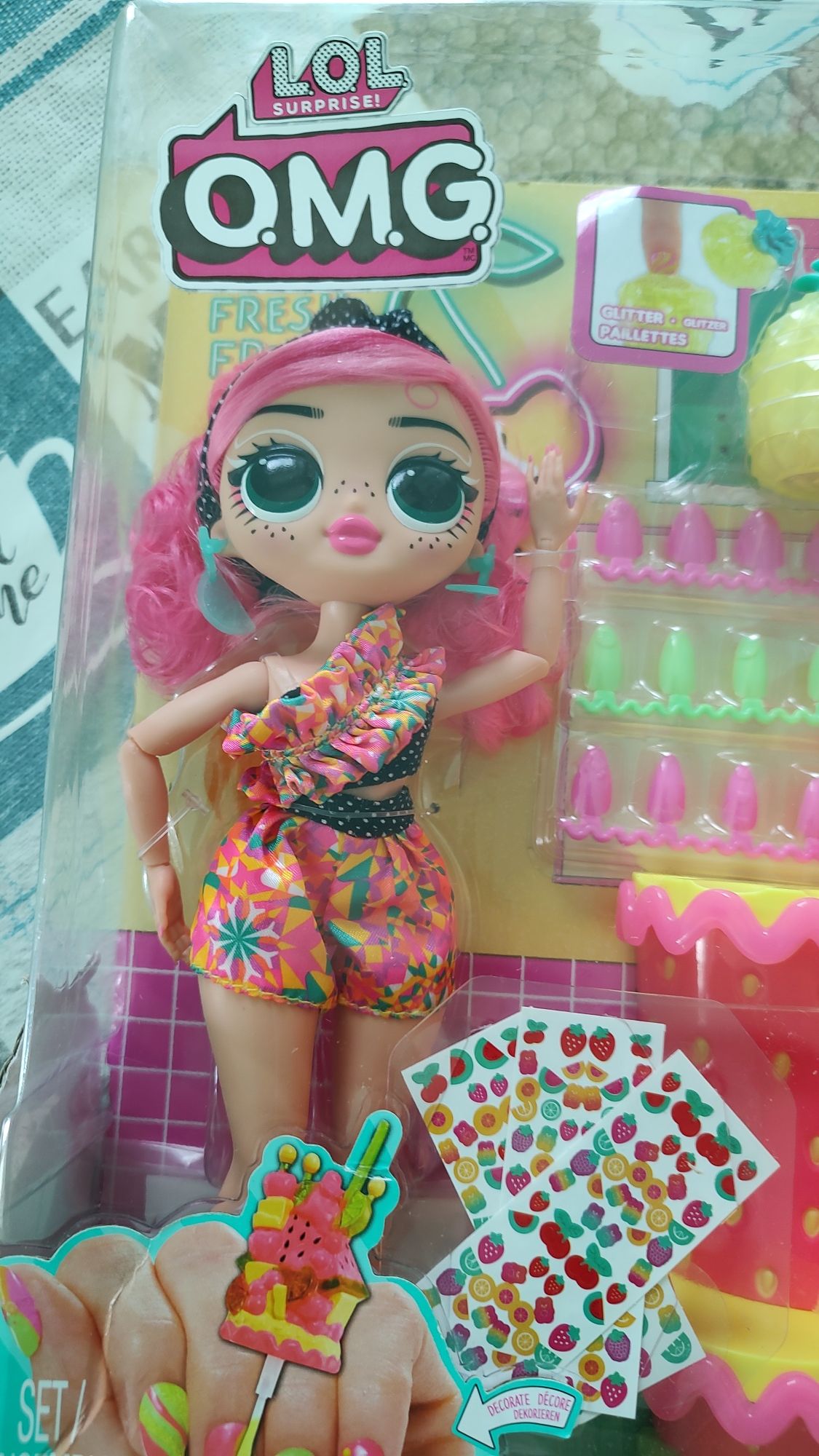 LOL OMG Sweet Nails Pinky Pop, lol sunshine makeover Bubblegum