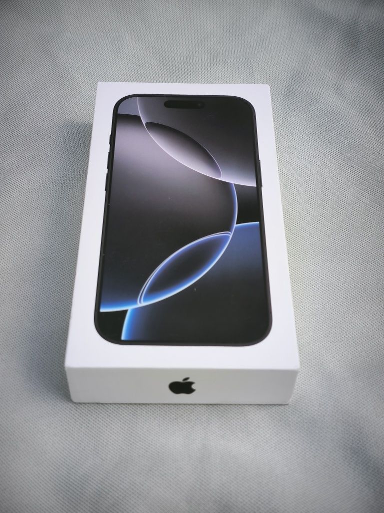 iPhone 16 Pro 1 TB, Black Titanium