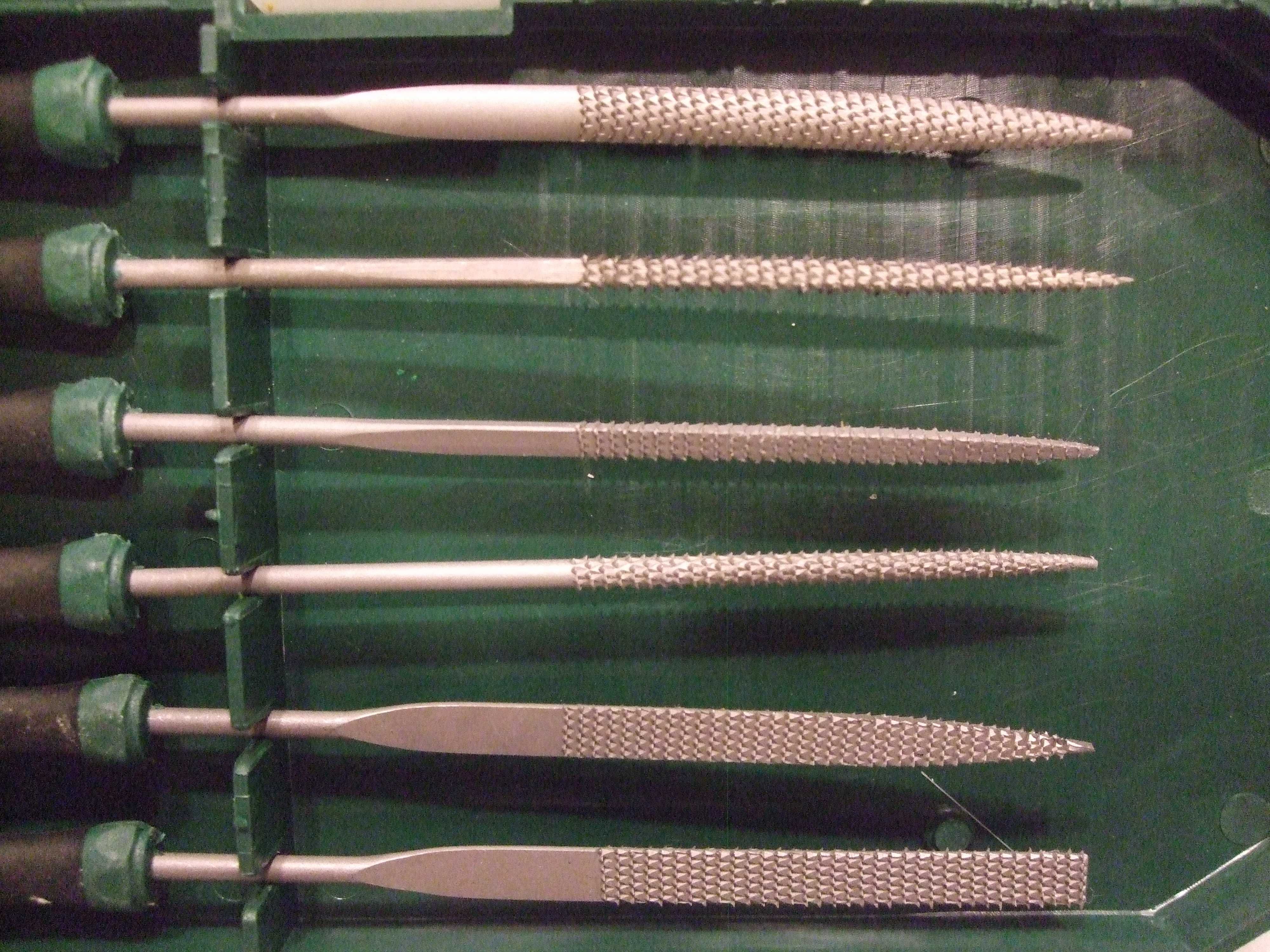 Zestaw MINI TARNIKI PILNIKI IGLAKI Rzeźbiarskie do DREWNA 170 mm 6 el.
