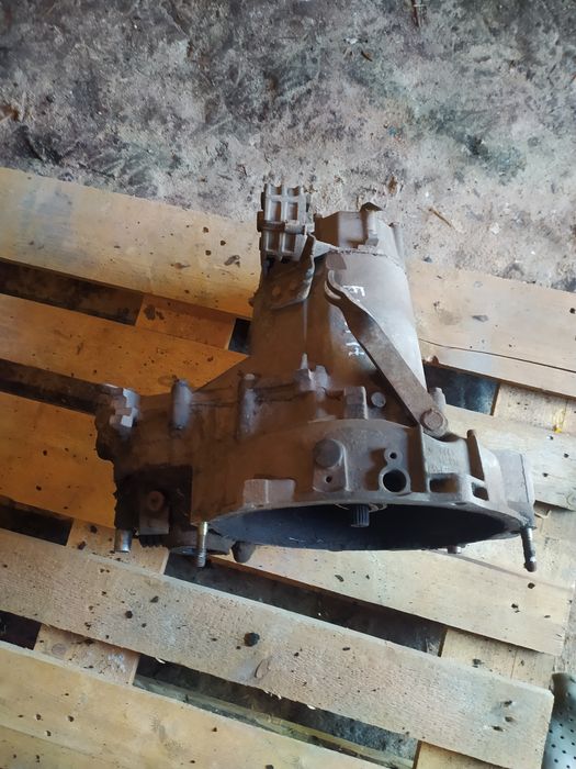 Двигун, коробка та інше шкода фаворит