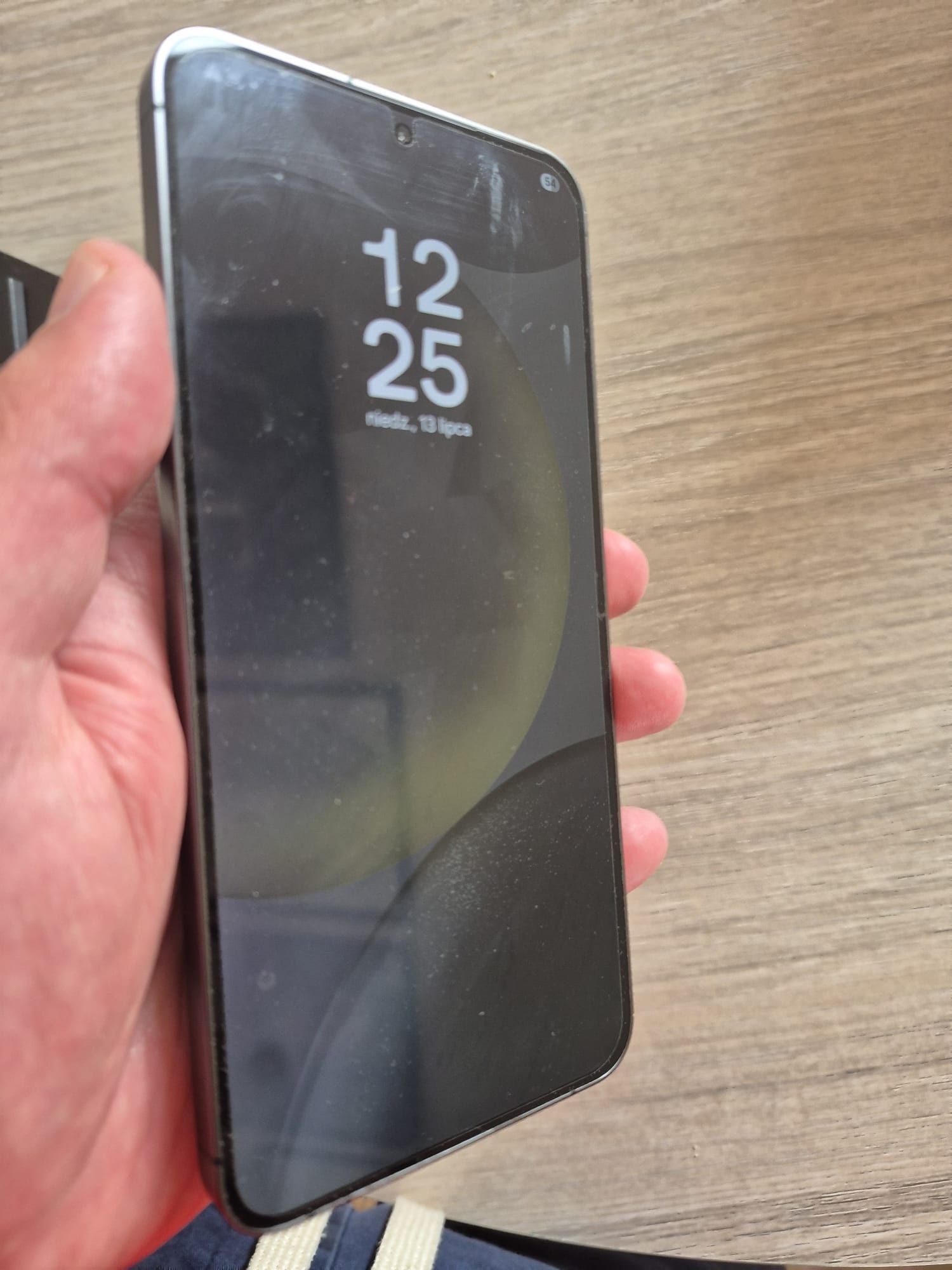 Samsung Galaxy s24 plus