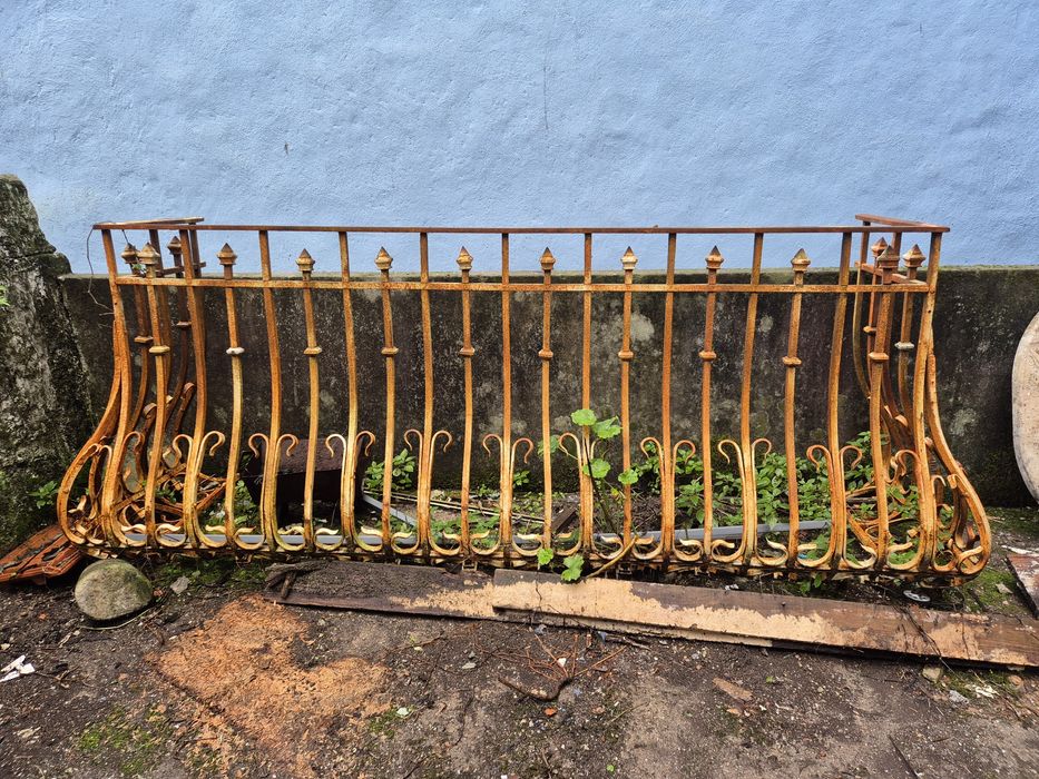 Guarda/Grade de Varanda em ferro funfido e forjado