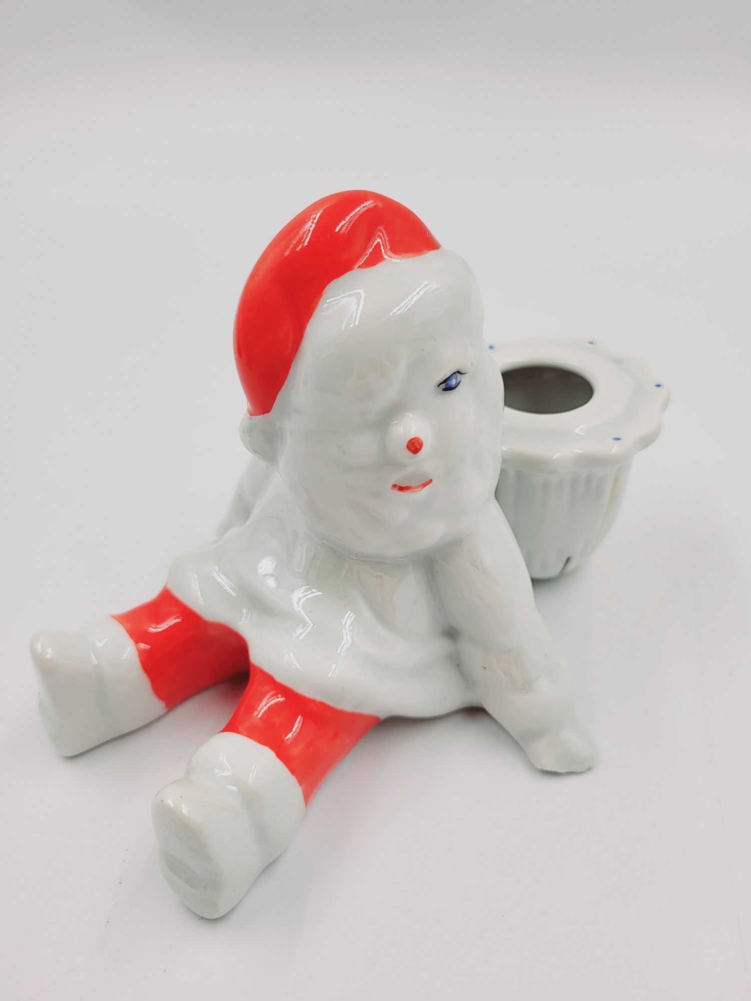 Porcelanowa figurka Połonne święty Mikołaj