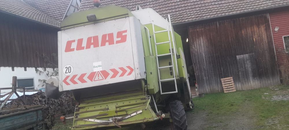 Комбайн CLAAS клас