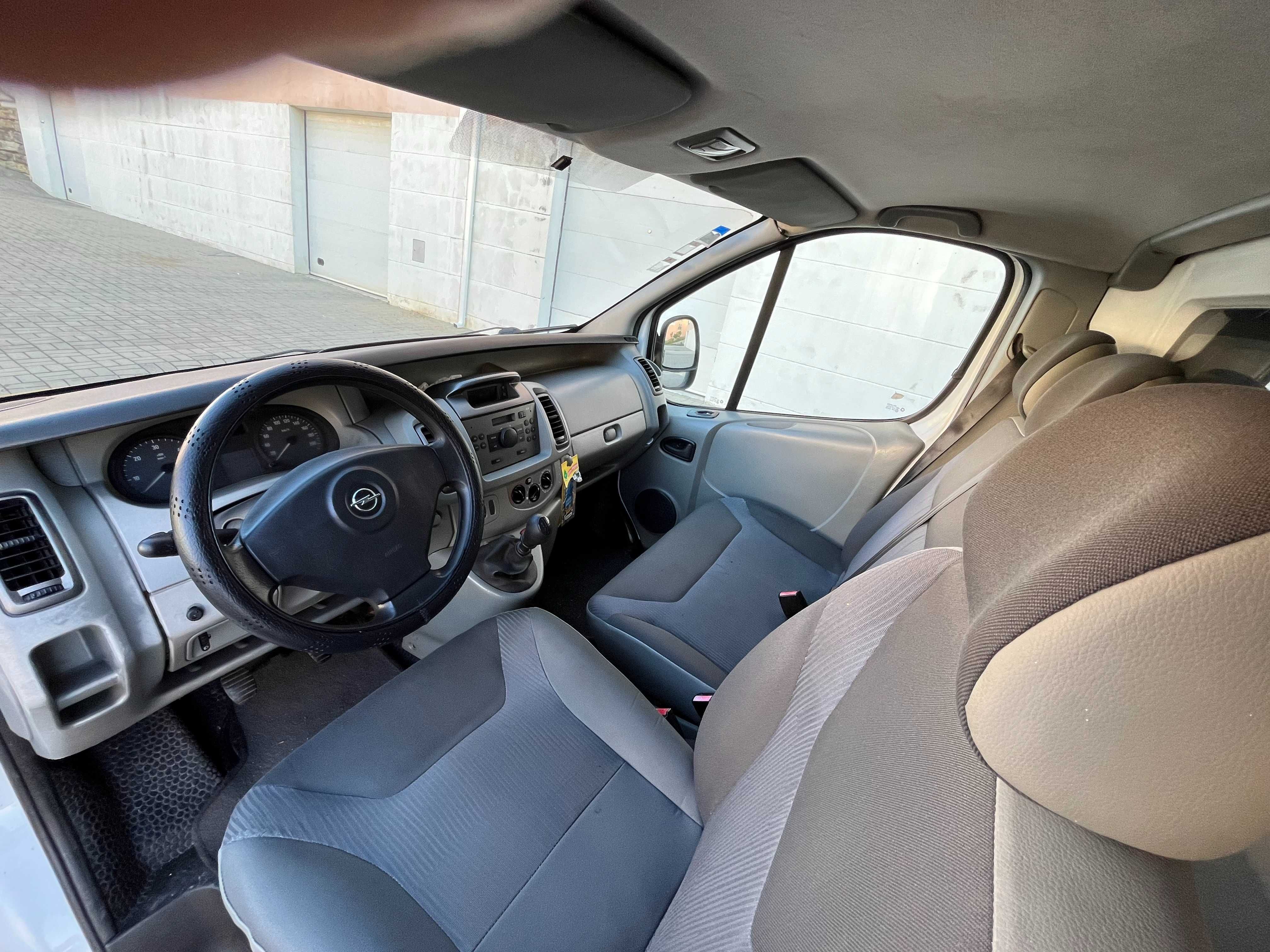 Opel Vívaro 2.0 com 90 cavalos