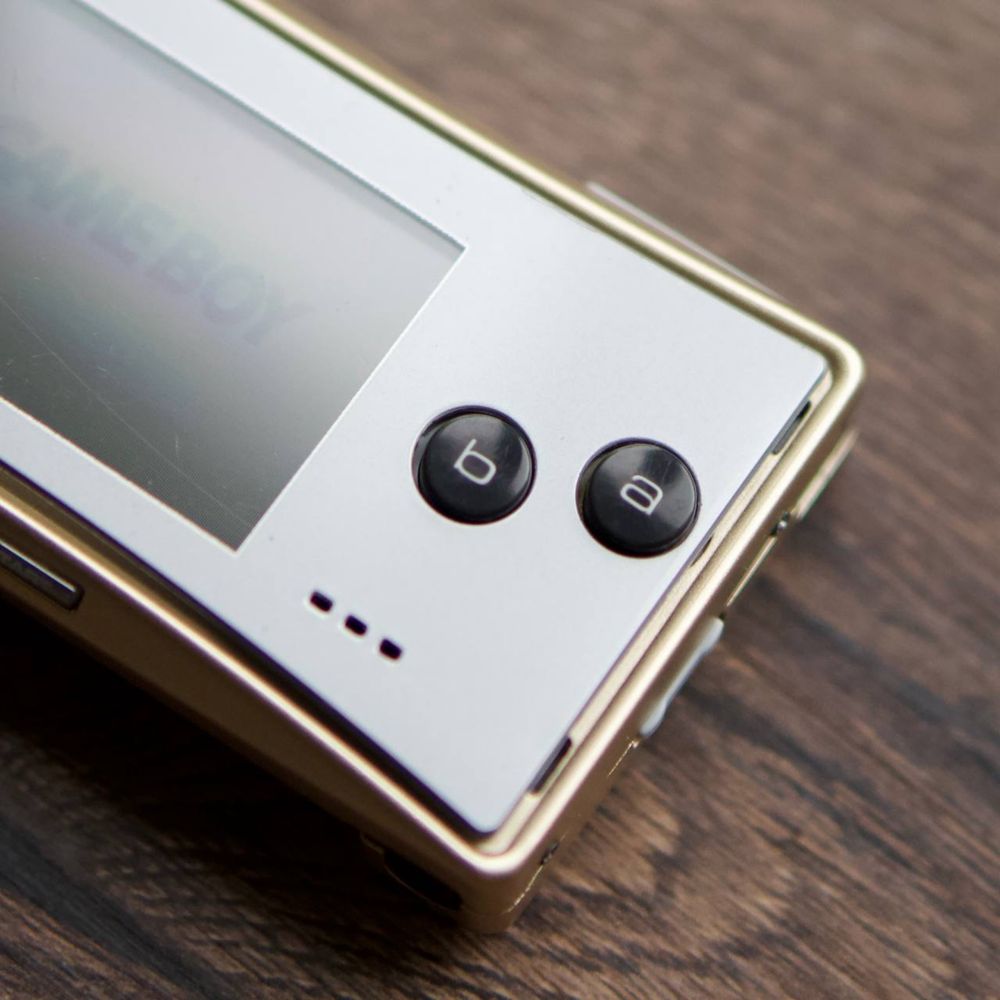 Ігрова ретро консоль Nintendo GameBoy Micro