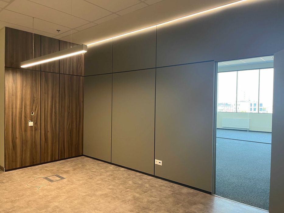 Офіс в БЦ SENATOR, вул.Різницька, м. Арсенальна