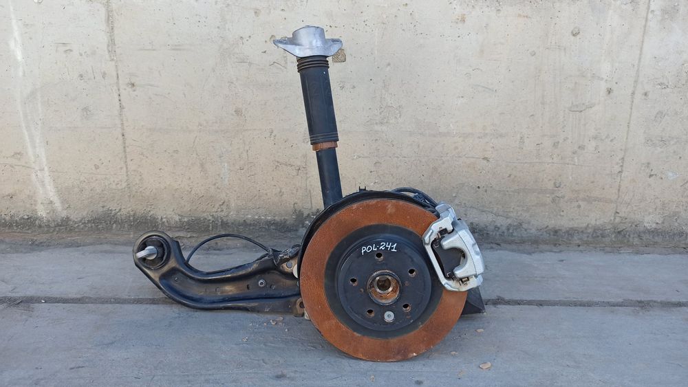 Lexus NX II 2021- цапфа кулак амортизатор задний левый 48530-78350