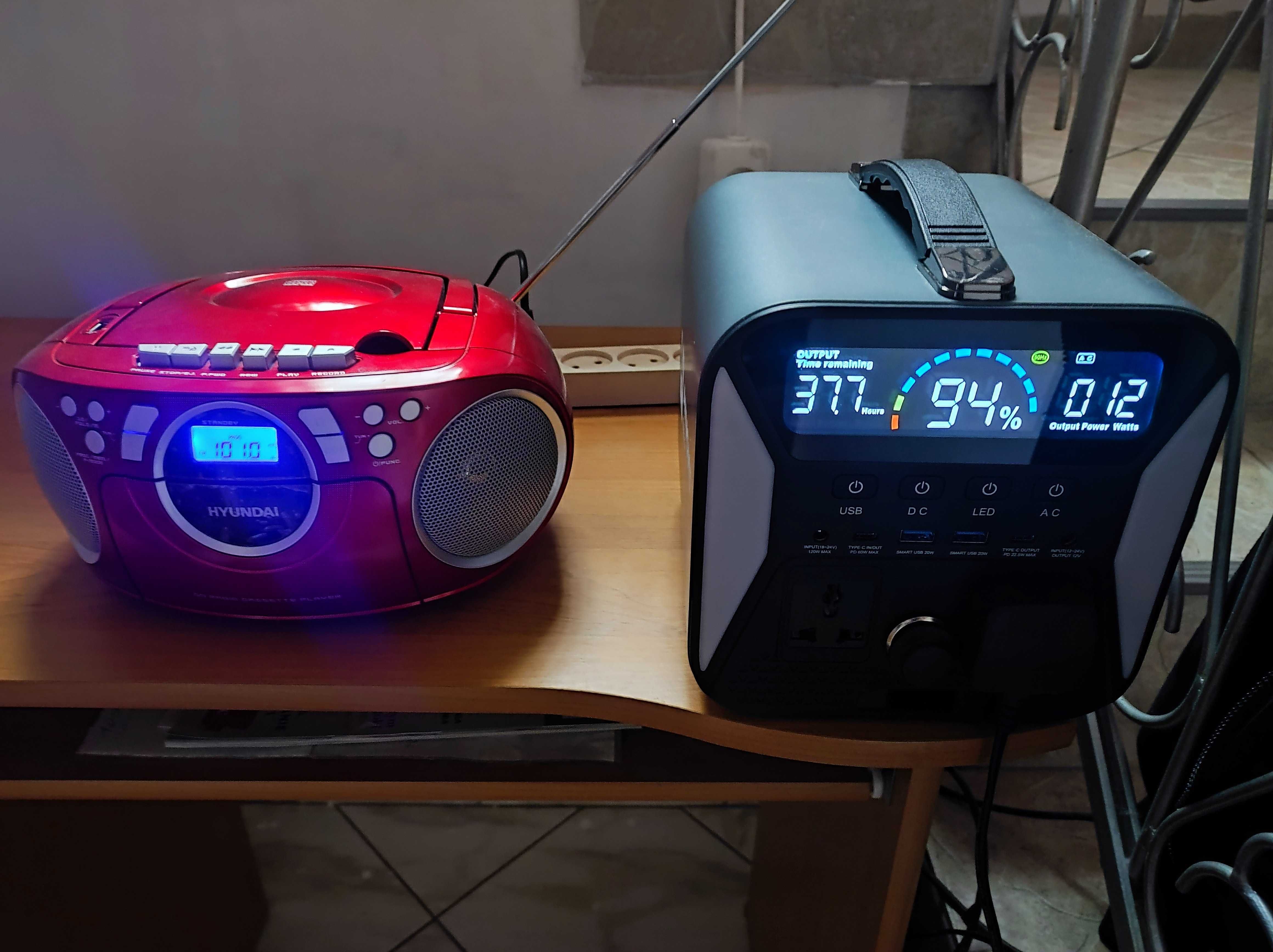 Magazyn energii prądu power bank  83200 mAh mobilny + panel solarny