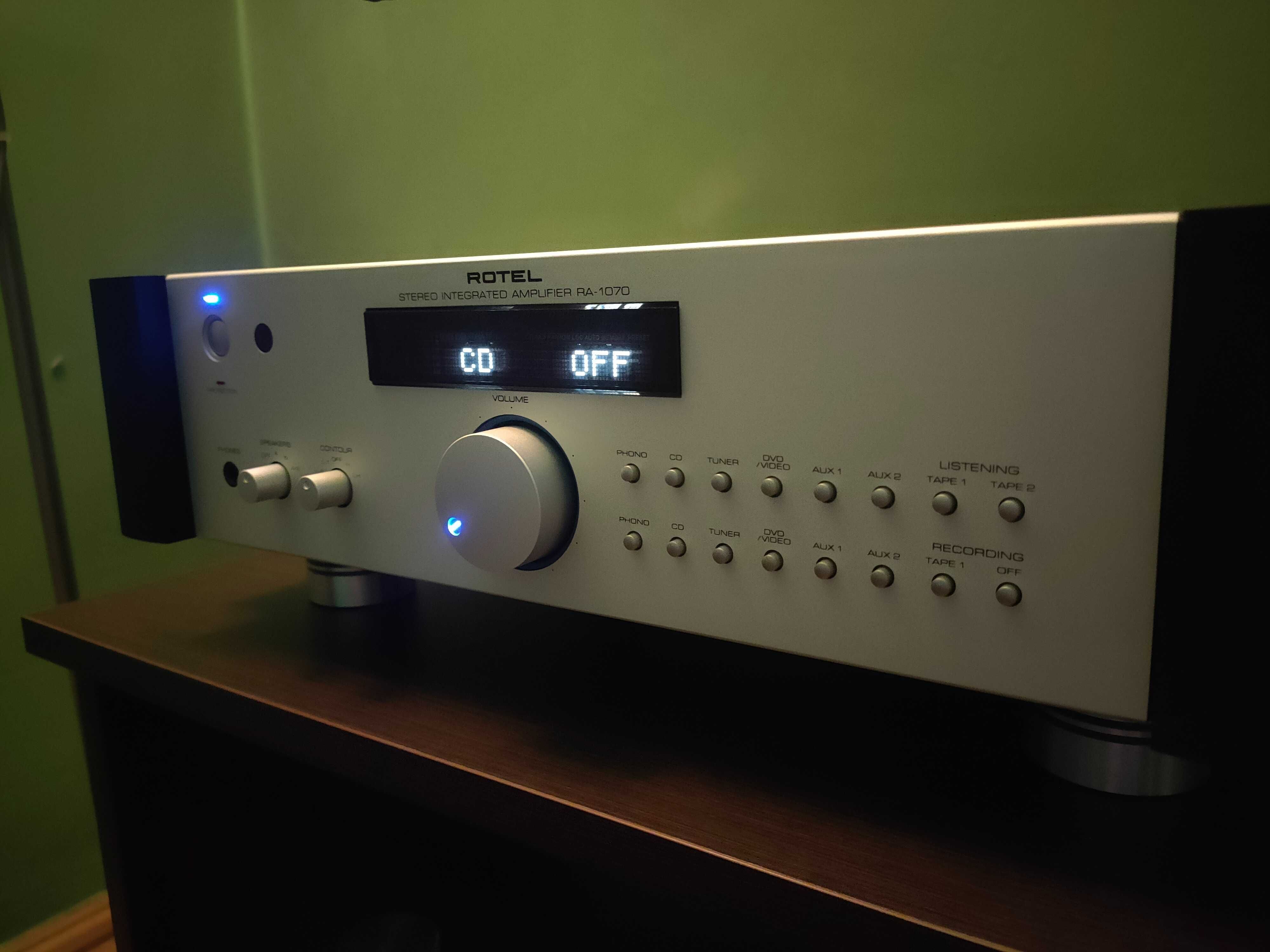 Wzmacniacz Rotel RA-1070 komplet