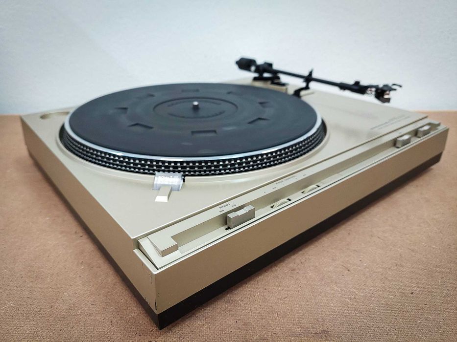 Gira-discos Marantz TT2200 Direct-drive