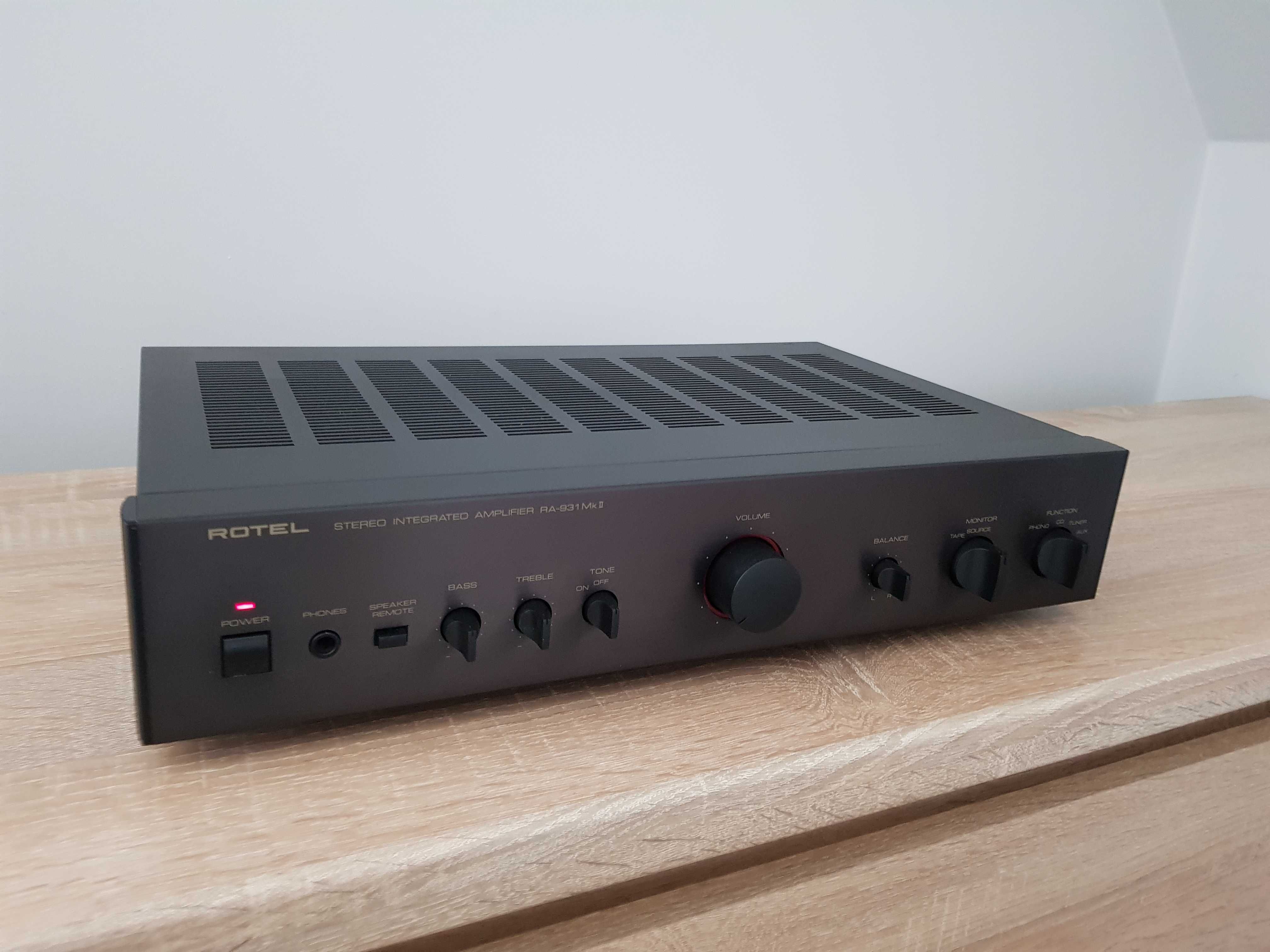 ROTEL RA-931 Mk II (wejście Phono)