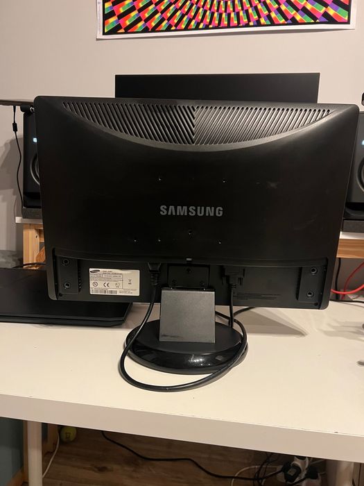 Monitor Samsung SyncMaster 223BW – 21,6”, 1680×1050