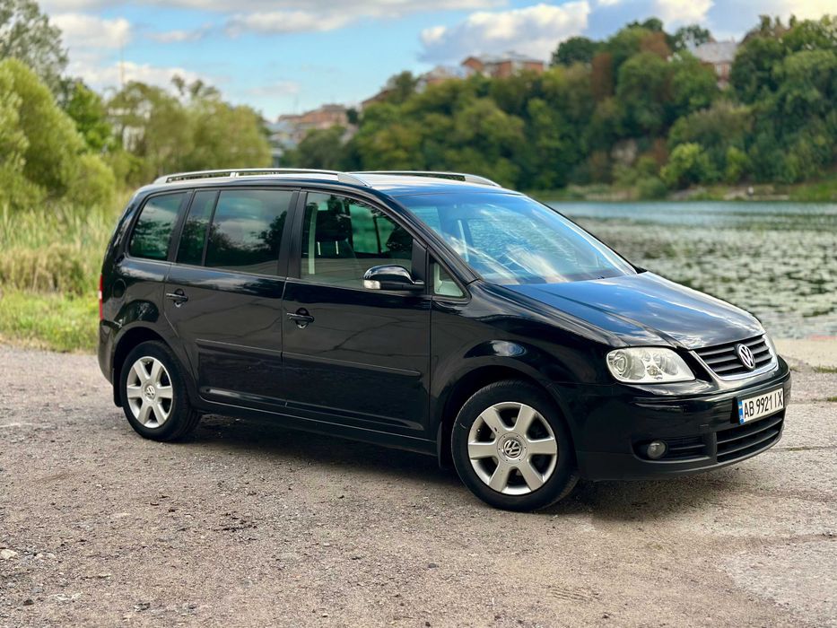 VW Touran 1.6 Fsi
