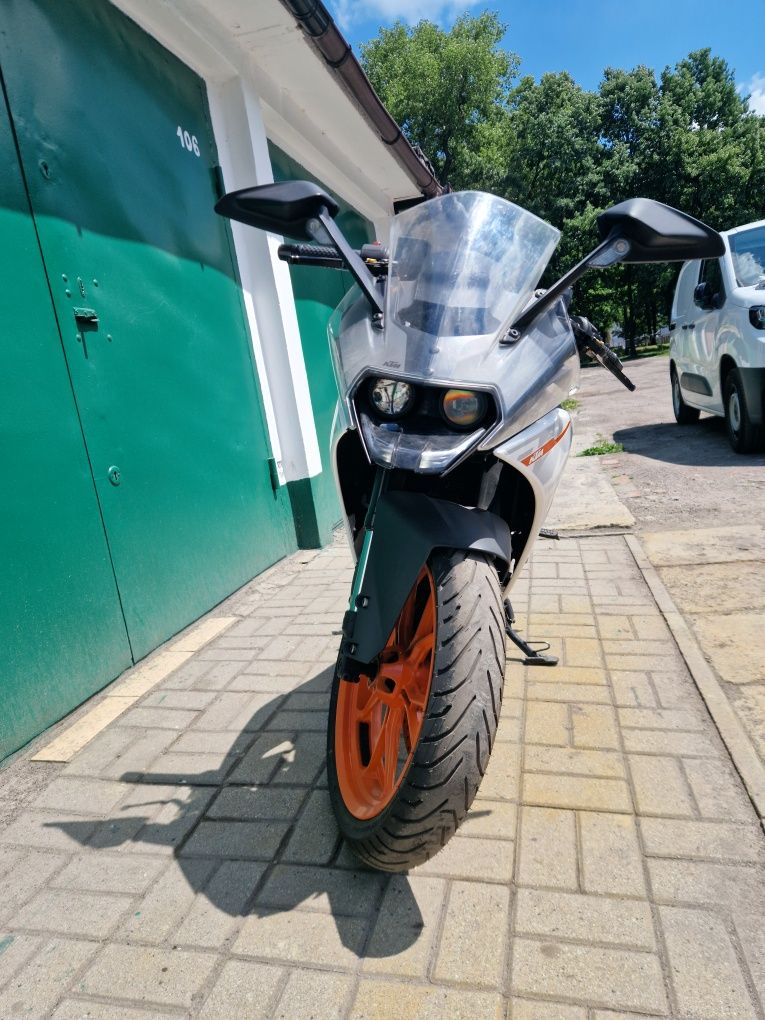 Motocykl KTM RC 125 ABS A1/B