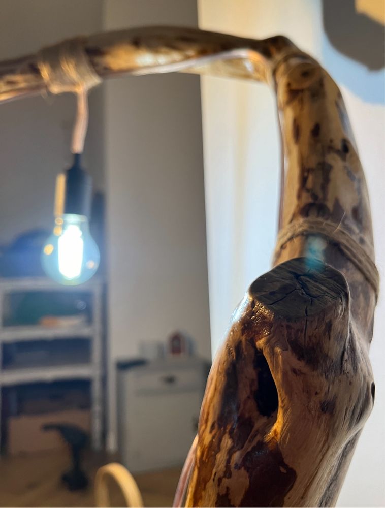 Lampa z drewna dębowego handmade
