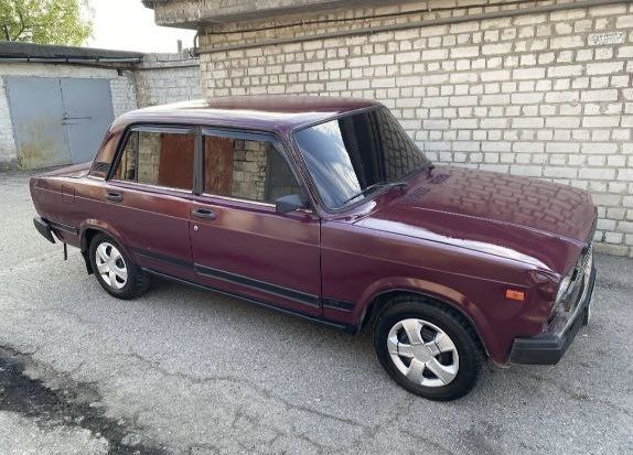 Продам ваз 2107 на повному ходу