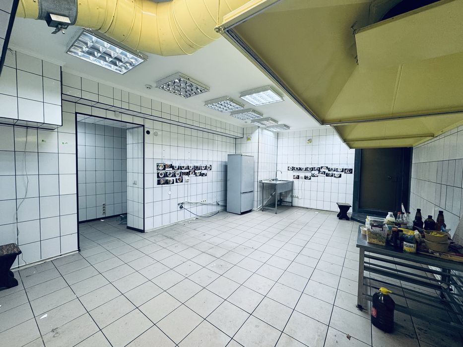 1500$/м² Комерційне приміщення - 310м²