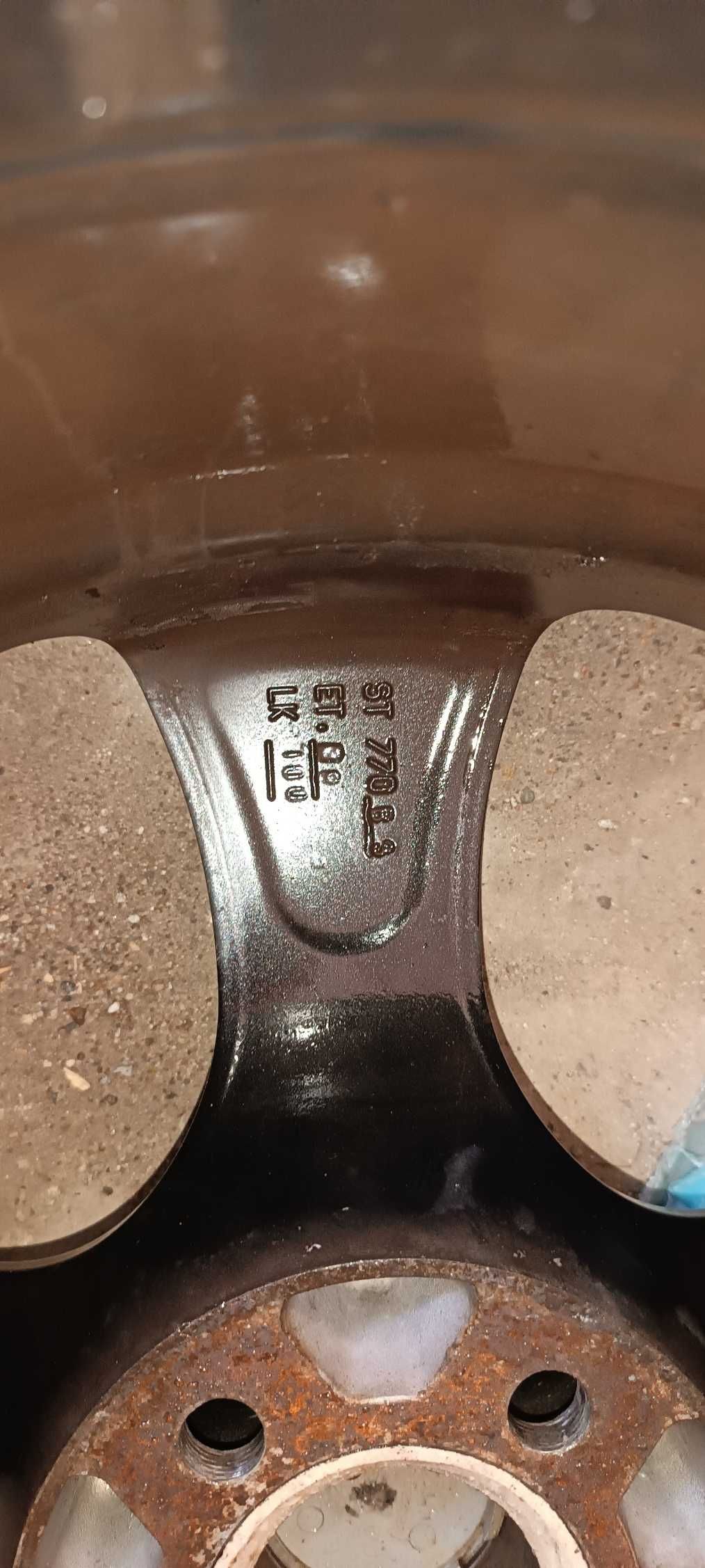 opony semi slick 225/45R17
